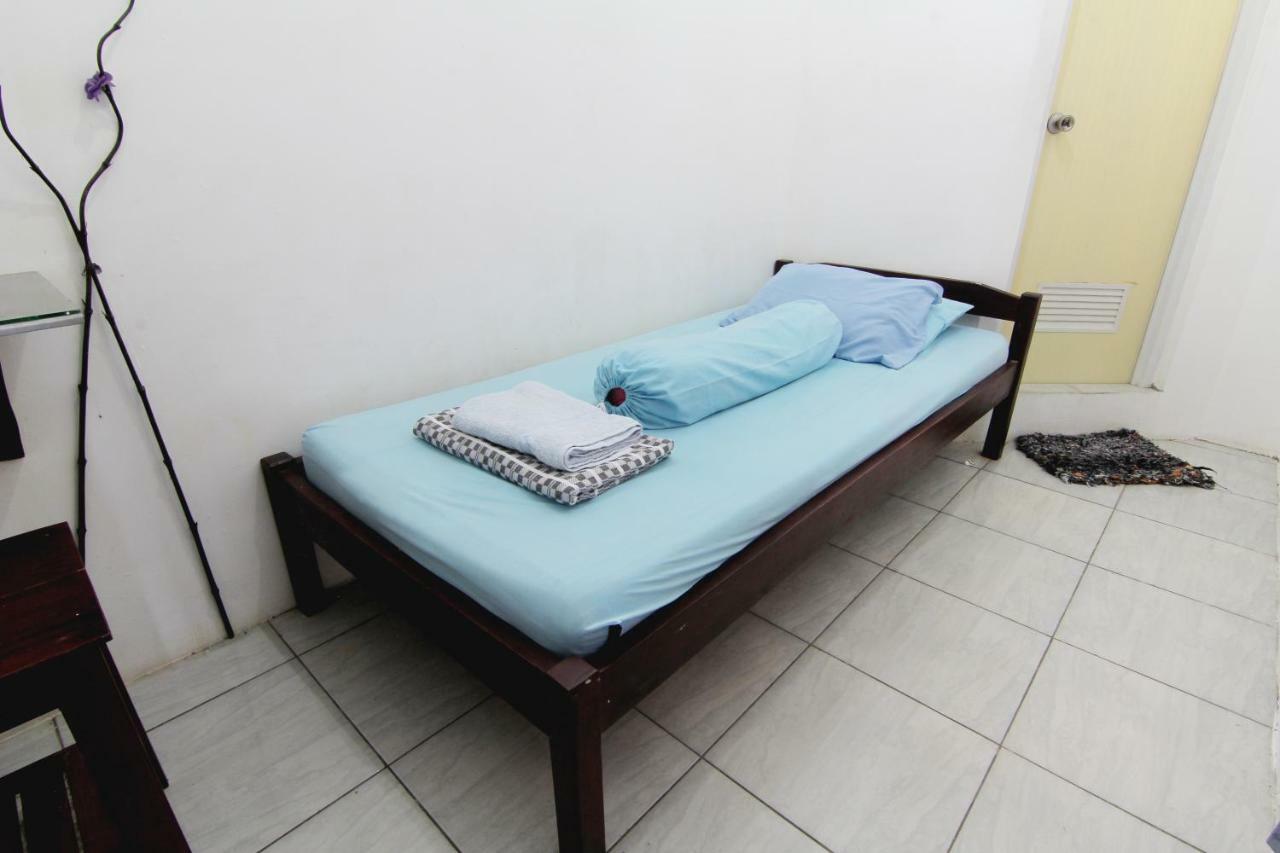 Tiga Dua Homestay Yogyakarta Exteriér fotografie
