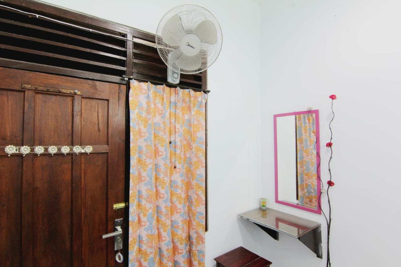 Tiga Dua Homestay Yogyakarta Exteriér fotografie